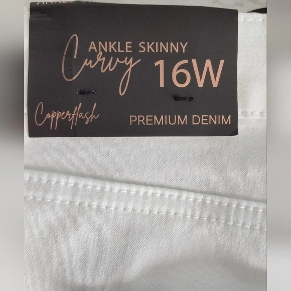 Copper Flash Womens 16W Curvy Ankle Skinny White Premium Denim (TINY FLAW) - Picture 7 of 12